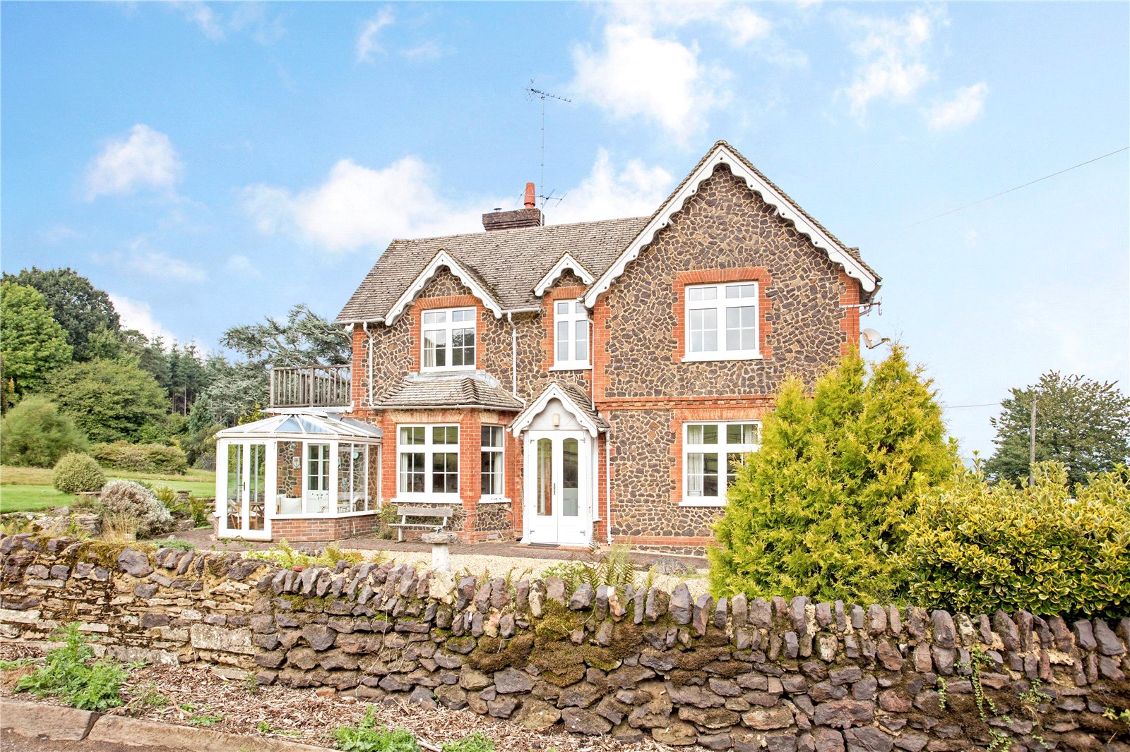 Farley Heath, Albury Grantley Sales & Lettings