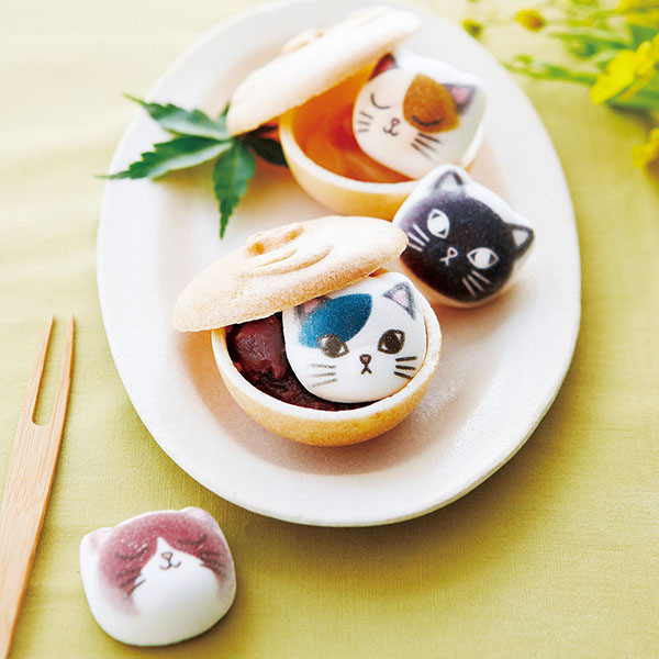 Kitty Marshmallows Stuffed Inside Traditional Japanese Sweets Are Just