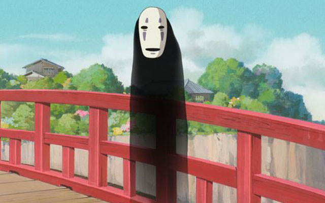 Little Kid’s NoFace Costume Is So Scary Nobody Wants Their Candy