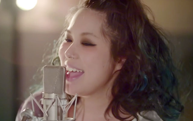歌手のAIが女の子を出産！EXILEのあの人と出産前に歌った曲が感動的 grape [グレイプ]