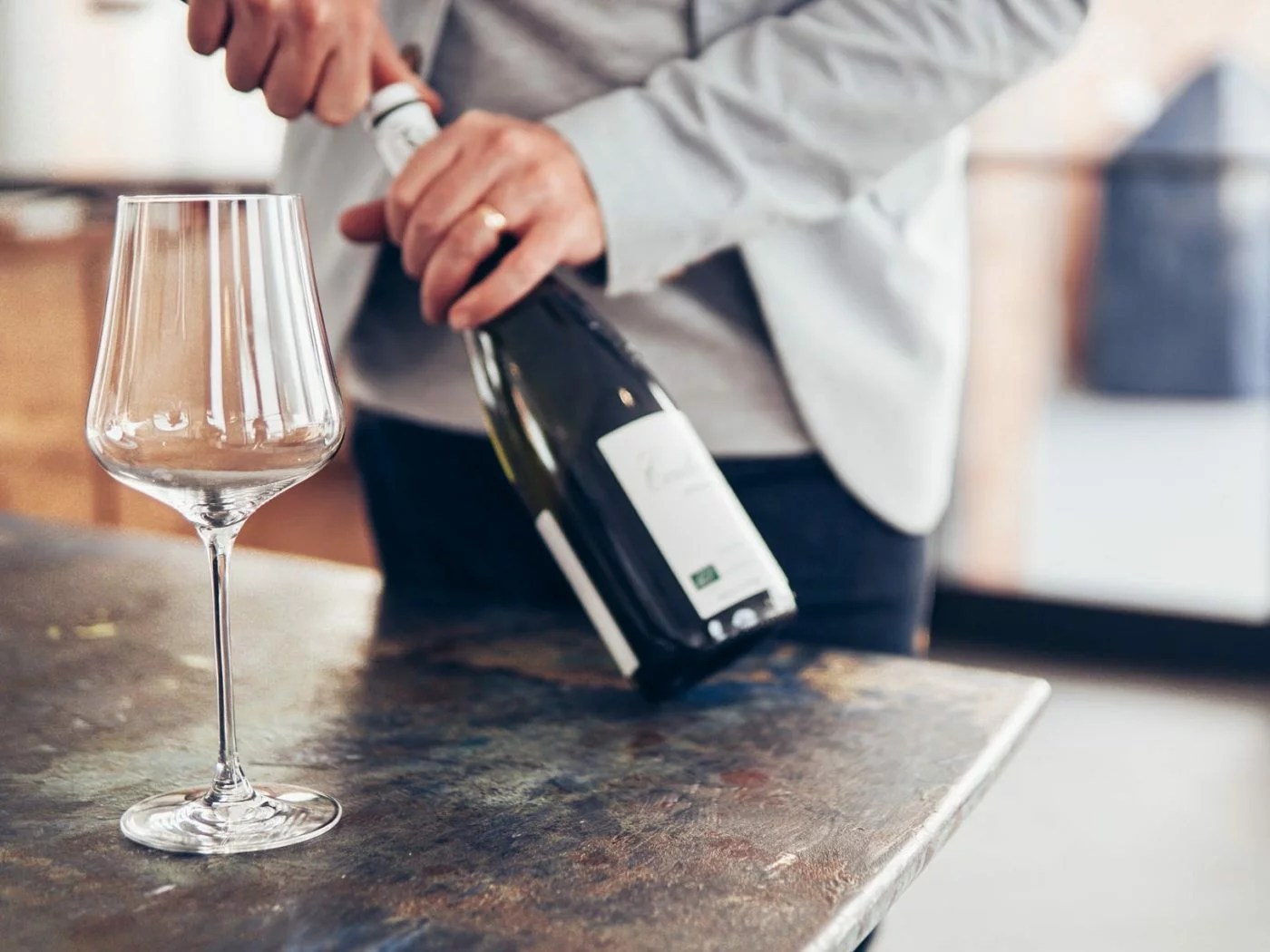 Do Wine Aerators Work? The 3 Best Wine Aerators Reviewed