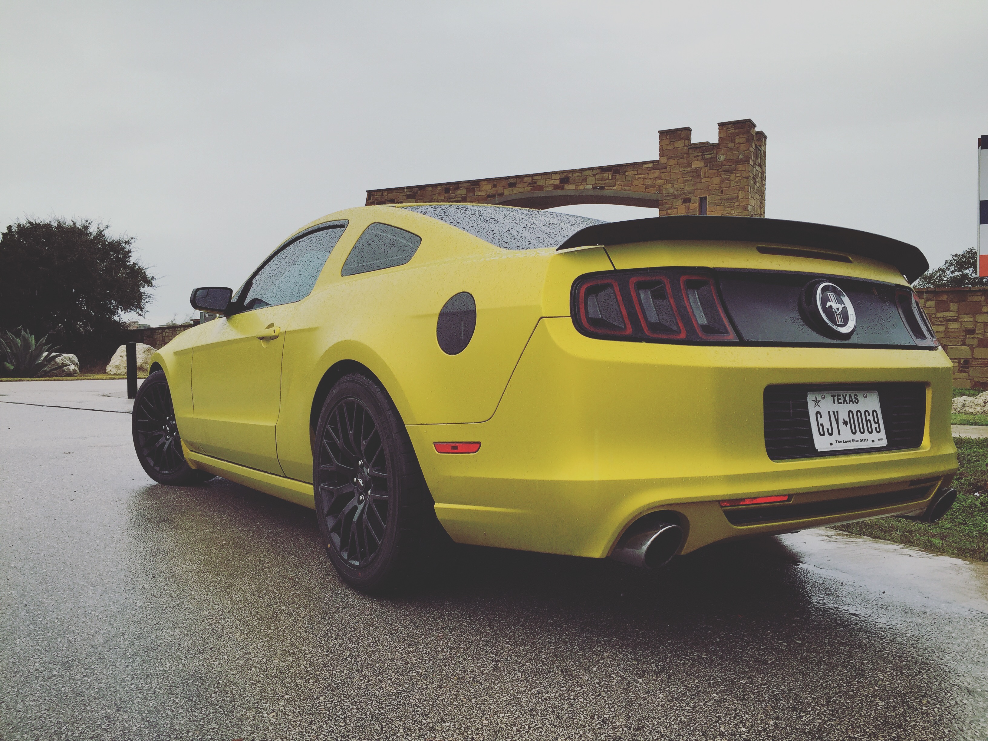 AUSTIN VEHICLE WRAPS DESIGNS GREATNESS