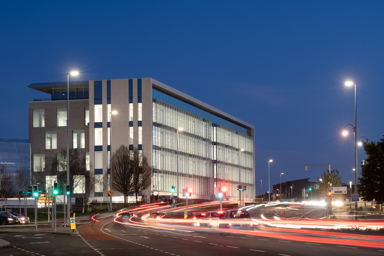Zurich House A bold redevelopment delivers bright and flexible office