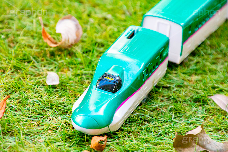 新幹線のおもちゃ グラフォン無料素材