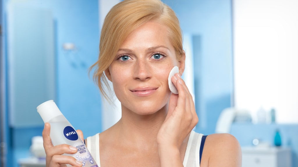 Nivea ansiktsvatten