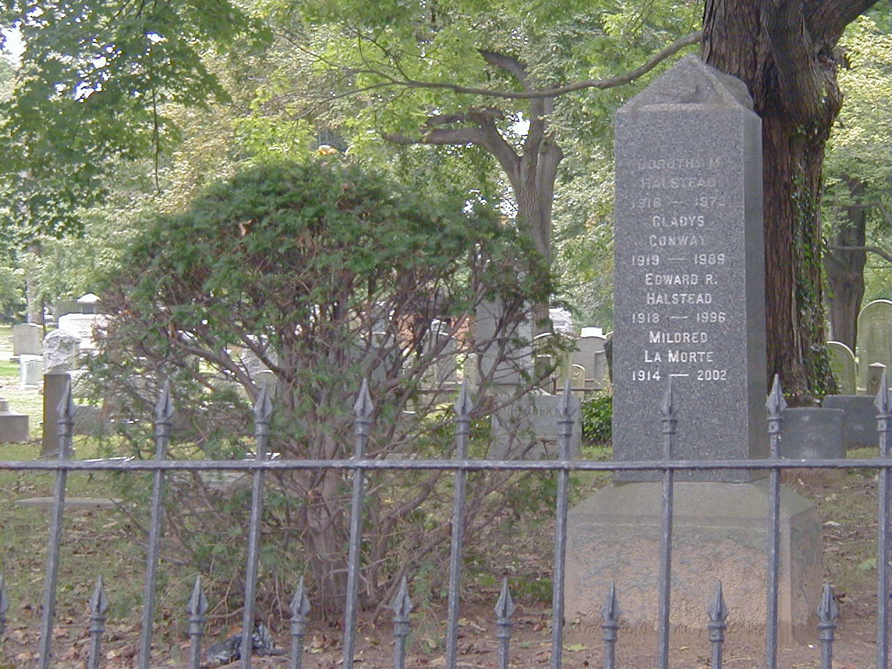 Maple Grove Cemetery
