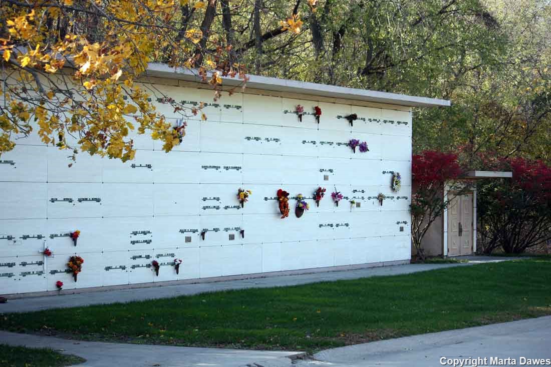 Walnut Hill Cemetery