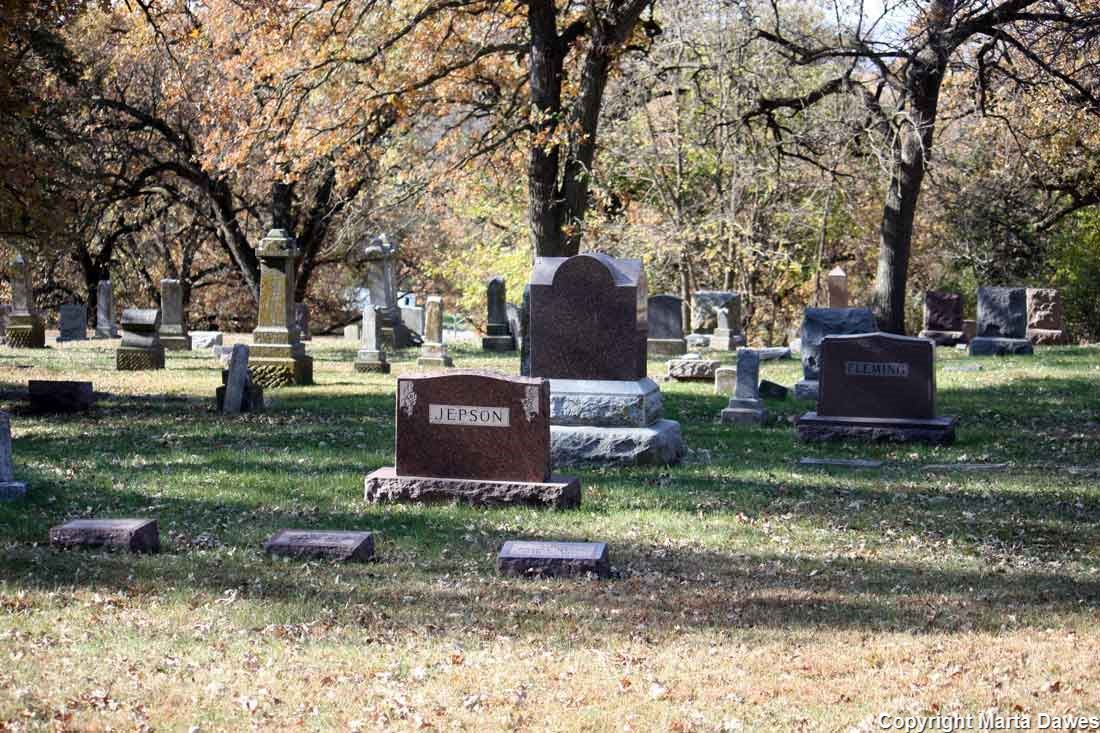 Walnut Hill Cemetery