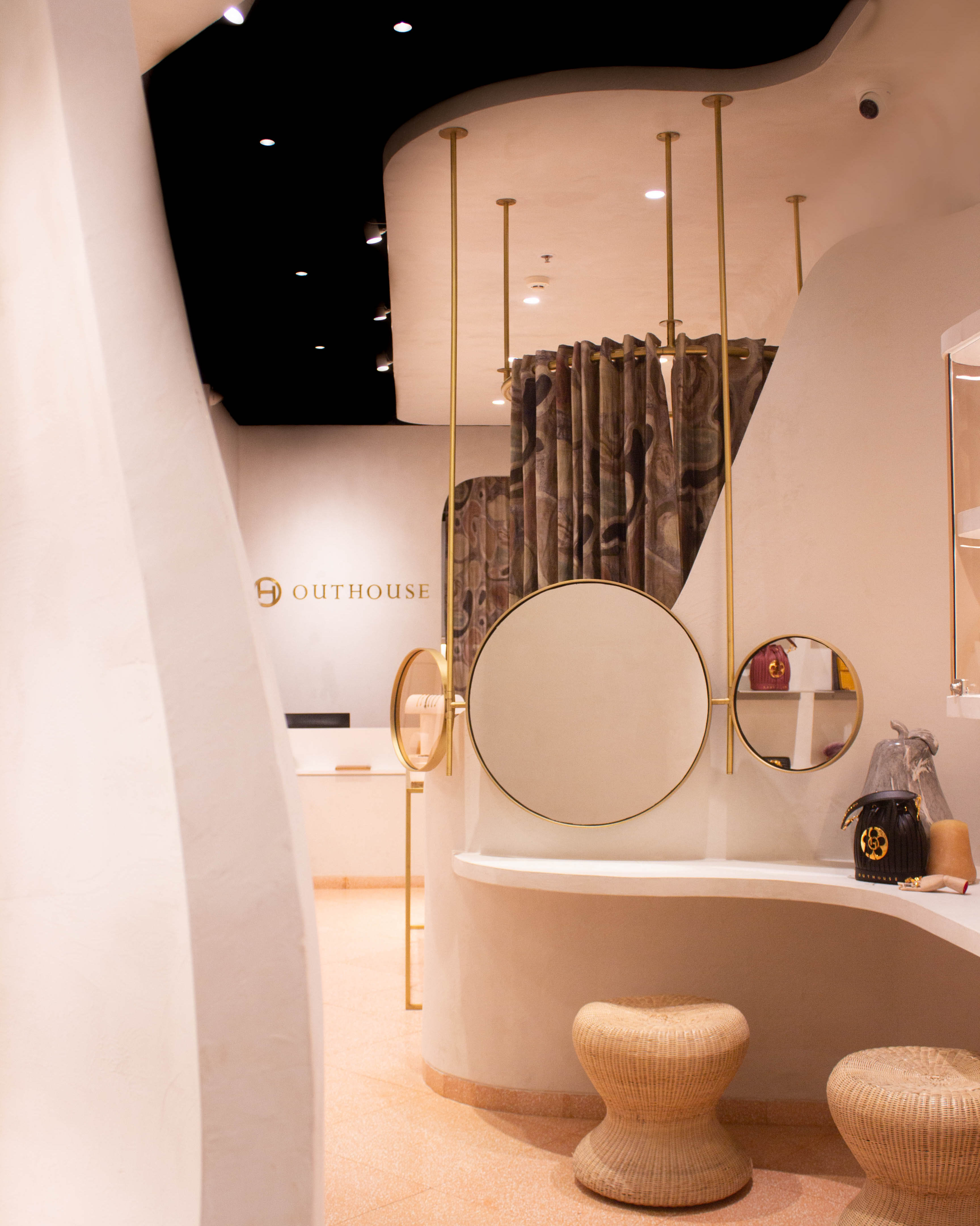 Designer Jewellery Store in Mumbai Outhouse Jewellery