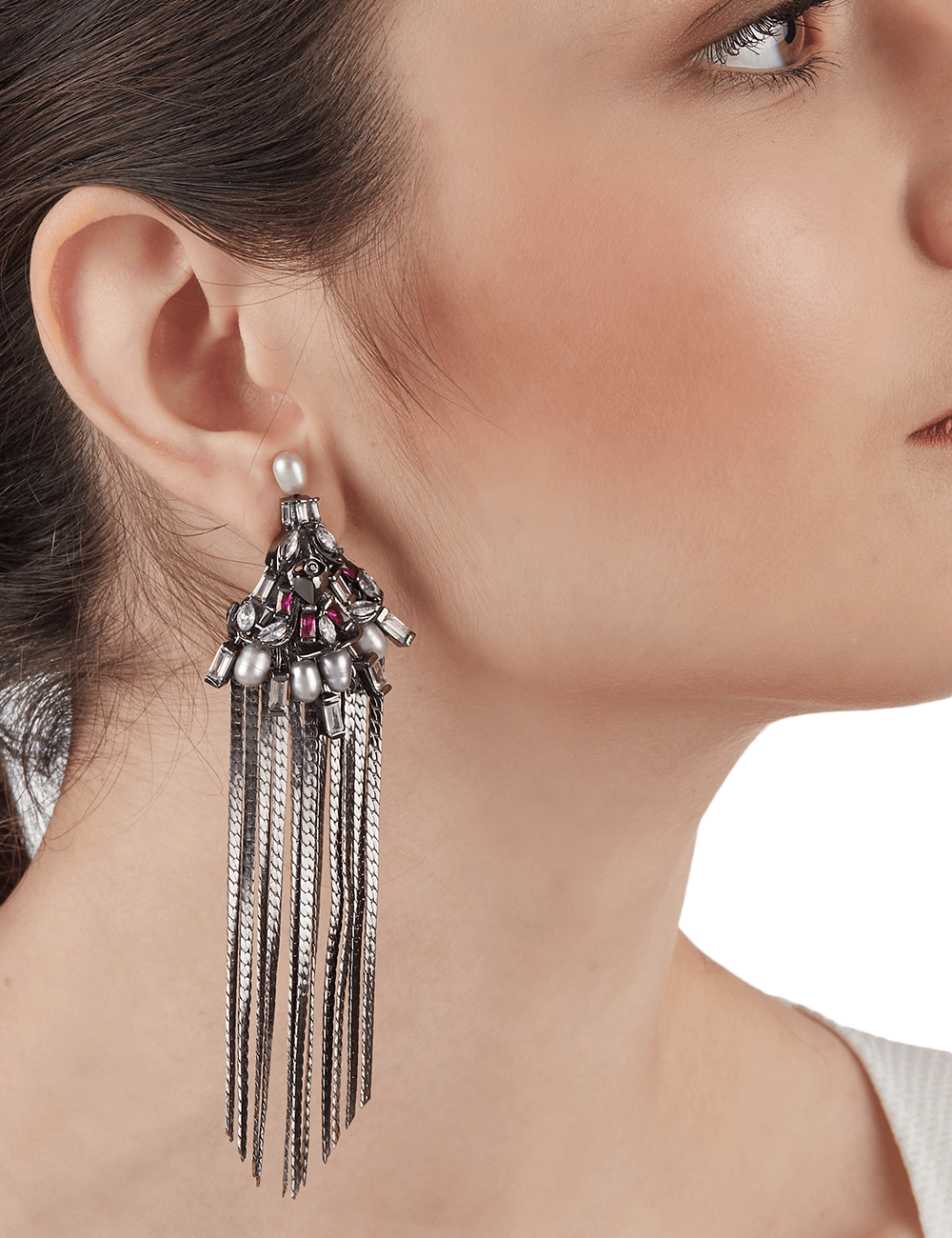 Different Types of Earrings Every Woman Must Own! Outhouse Outhouse