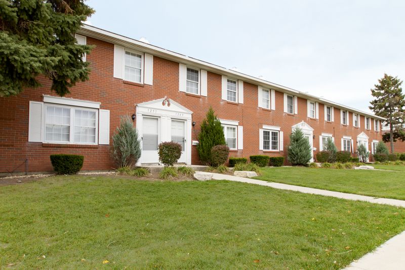 Stone Crossing Apartments Graycliff Capital