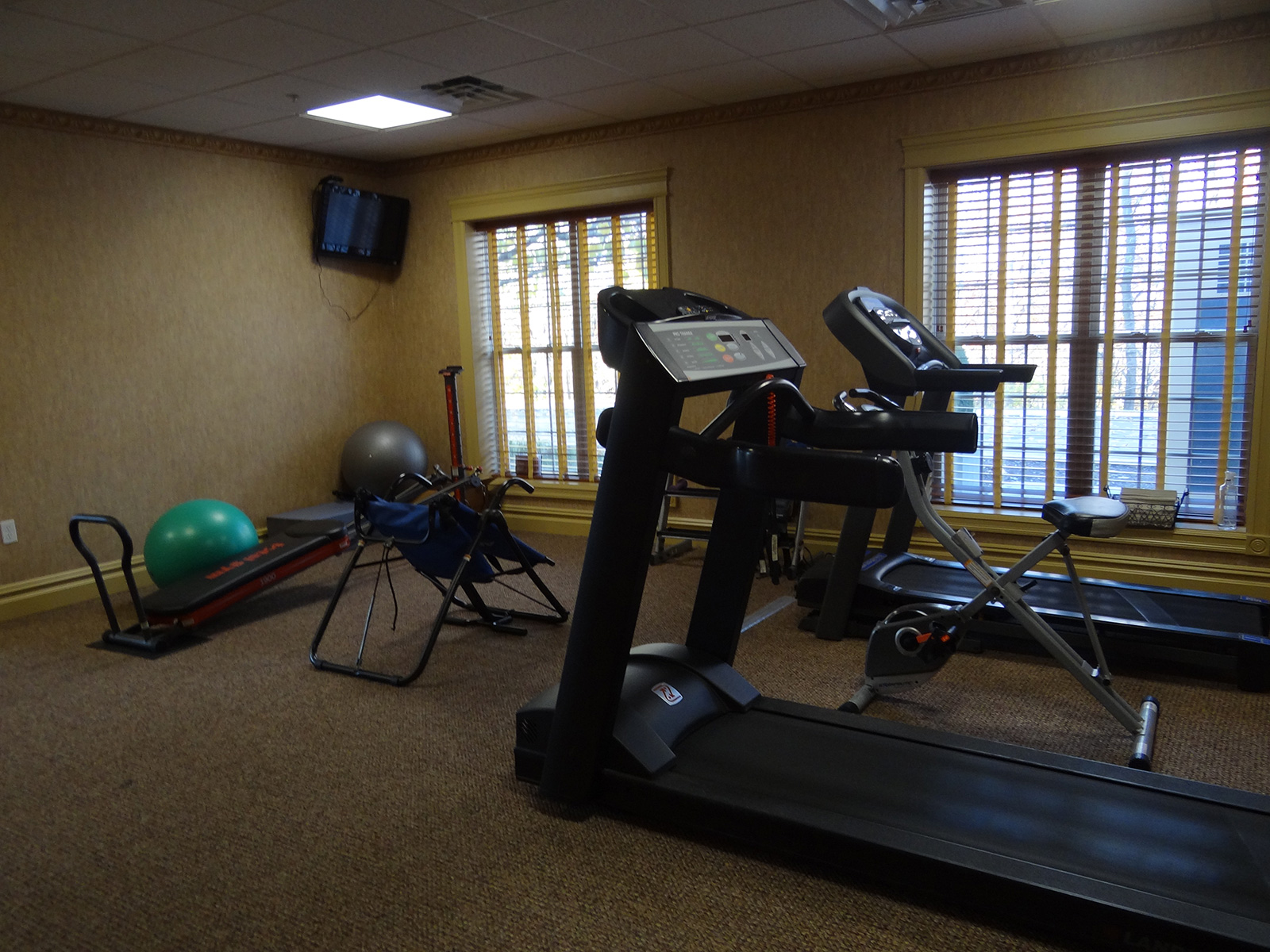 Altoona Graystone Court