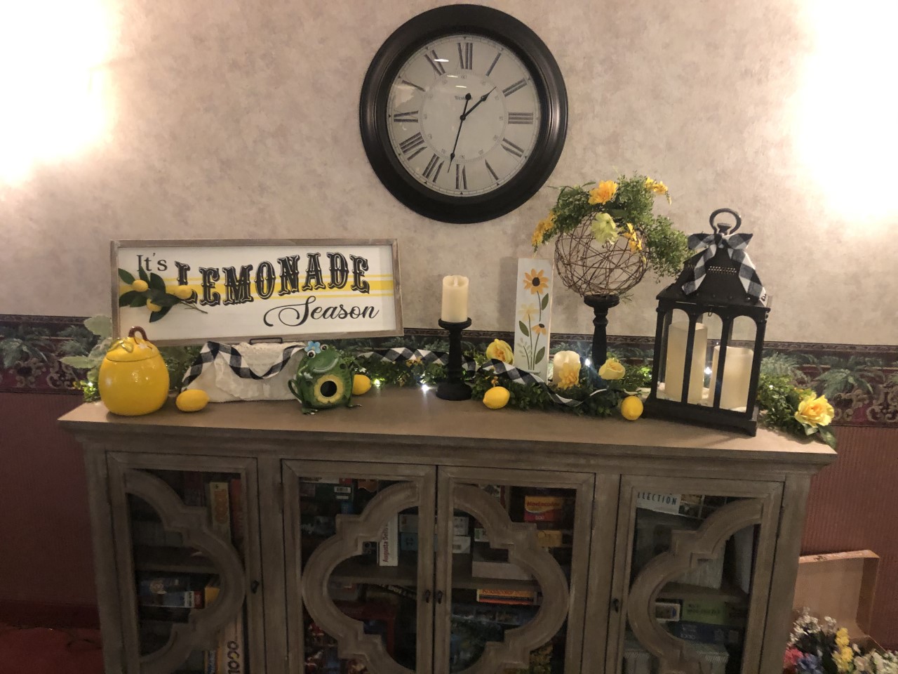 Ebensburg Graystone Court