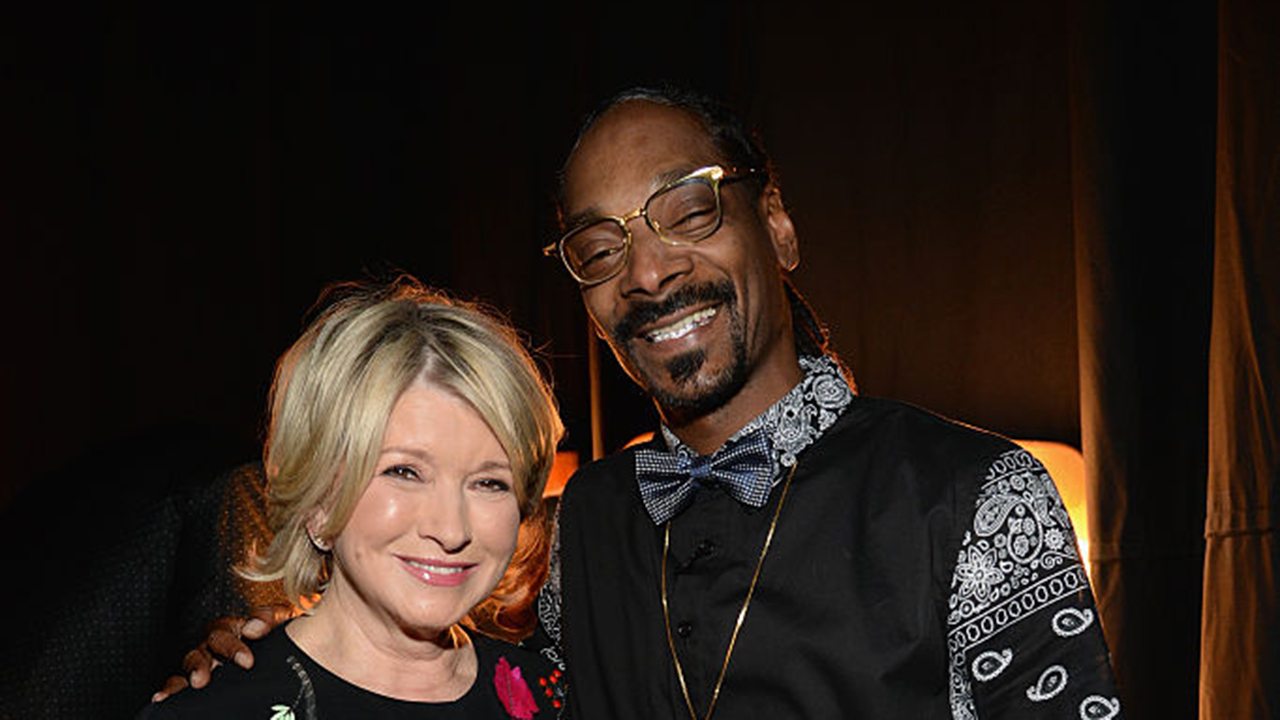 Snoop Dogg and Martha Stewart are getting a TV show Grazia