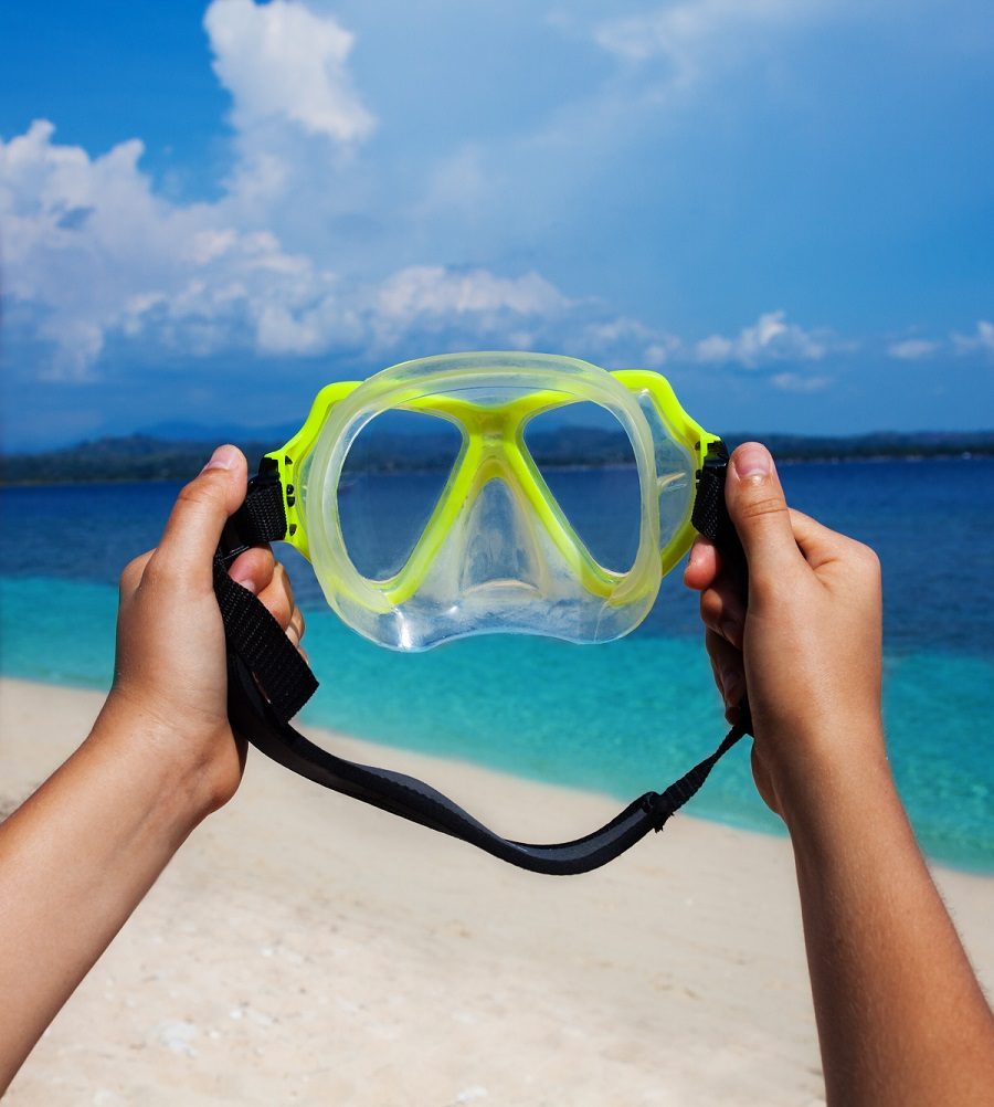 SCUBA Mask Fogging up? How to Defog Your SCUBA Mask