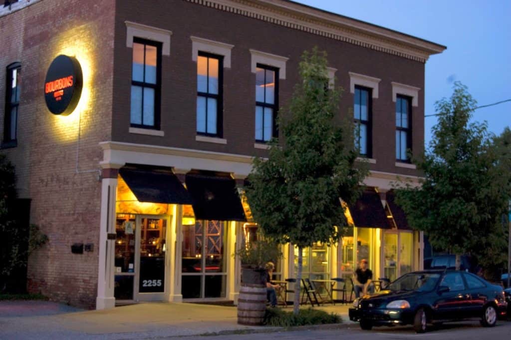 Top 5 Best Bars in Kentucky Find out more at GreatDrams