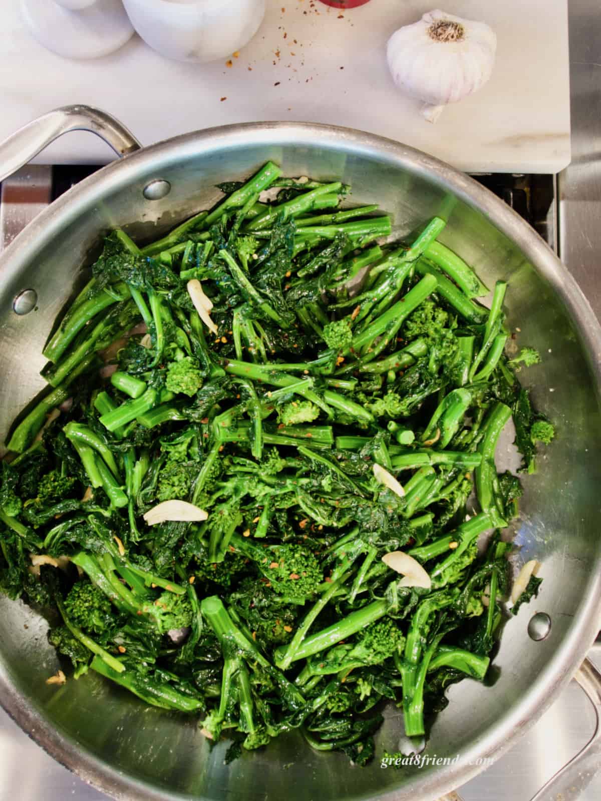How to Cook Broccoli Rabe with Garlic Great Eight Friends