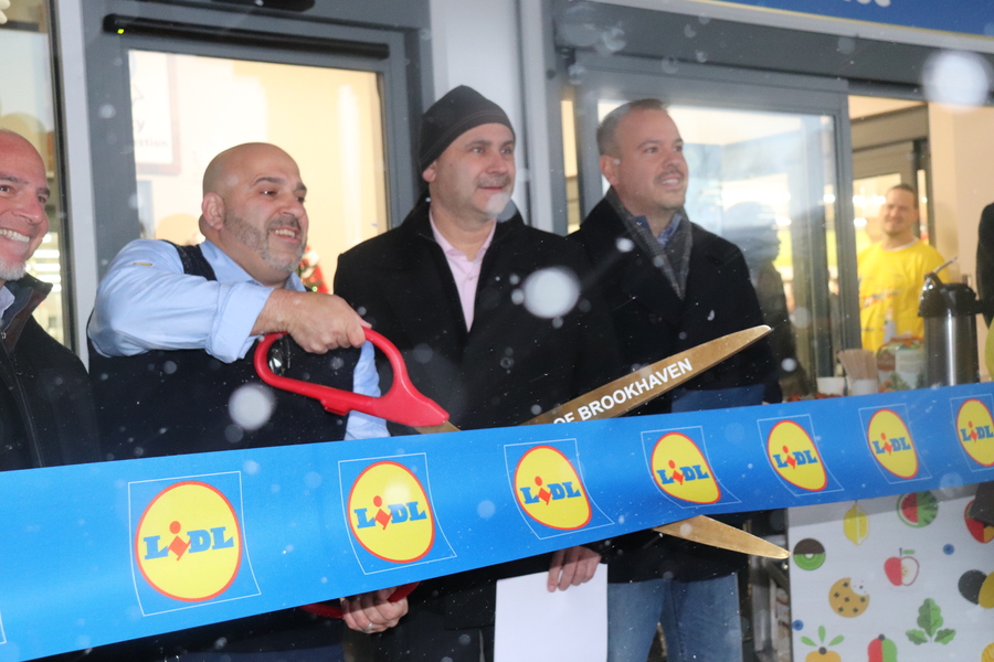 Lidl grocery store opens in Center Moriches Greater Long Island