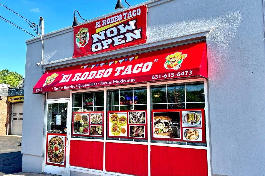 El Rodeo Taco serving up Mexican cuisine in Centereach
