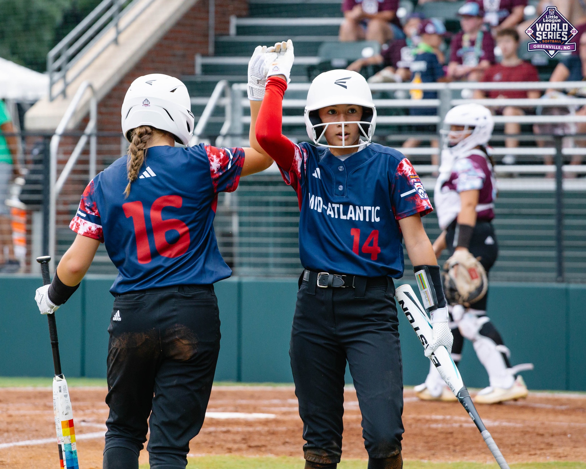 Massapequa Park girls make history as Little League Softball World