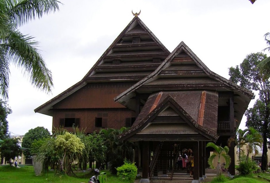 Filosofi Budaya Rumah Adat Sulawesi Selatan Yang Memukau Greatnesia