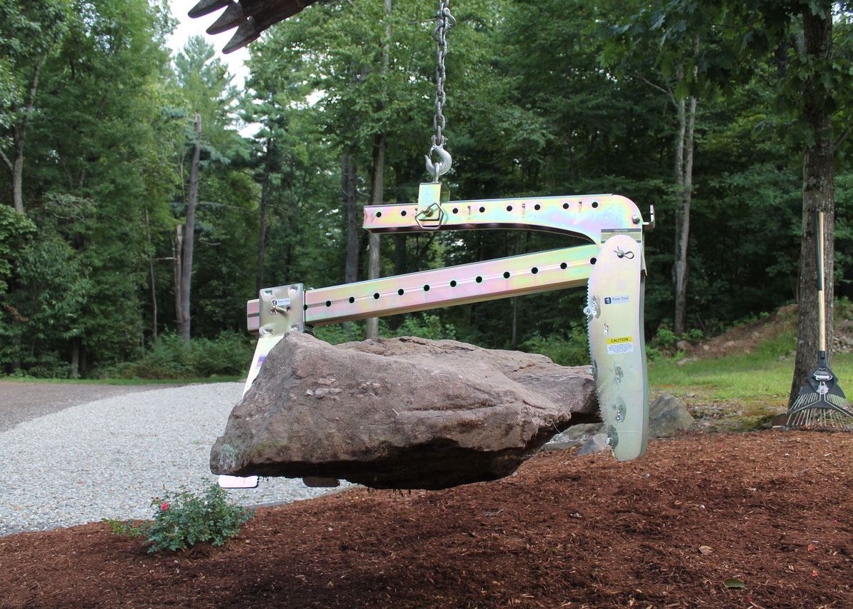 QuickEBoulder Grab Great North Hardscape