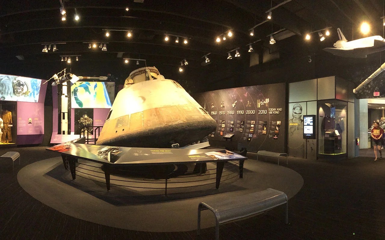 Explore Great Lakes Science Center