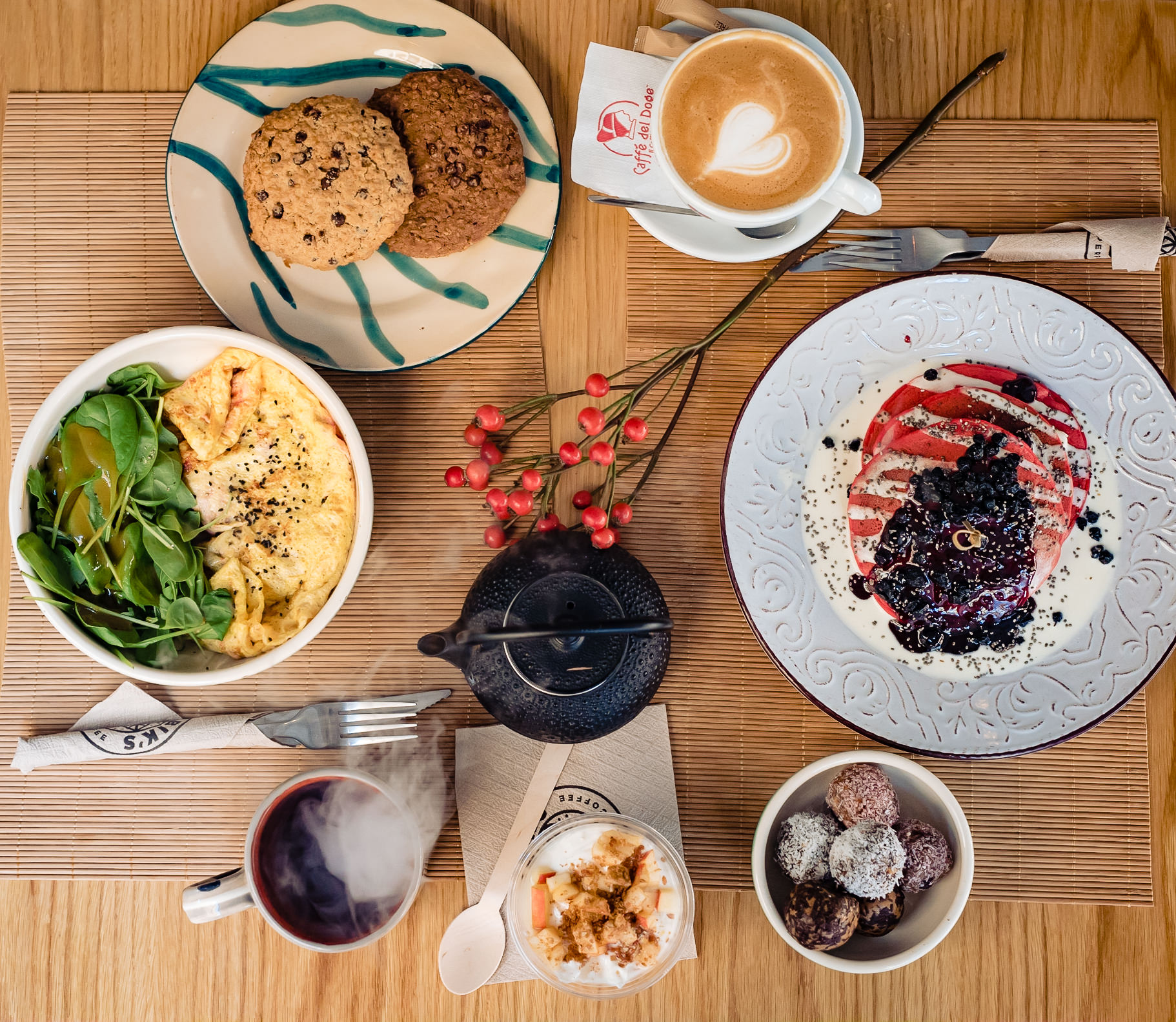 Rubik's Superfood & Coffee Greece for Nomads