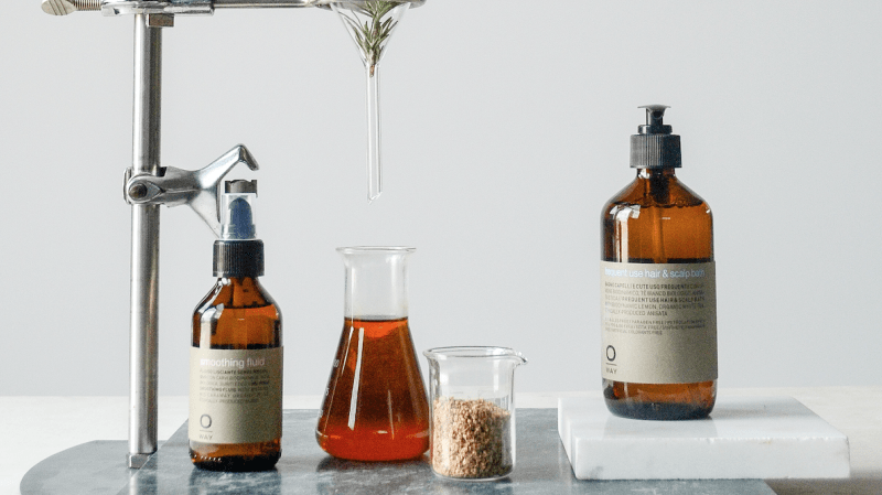 オーガニックヘアケアブランド Oway ローランド の容器が茶色の瓶の理由 ヘッドスパサロン Green