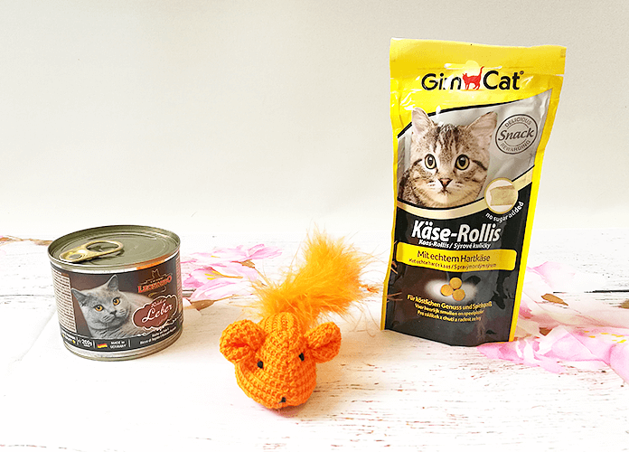 Überraschungspaket für die Katze! Die FrühlingsSuperbox von Zooplus
