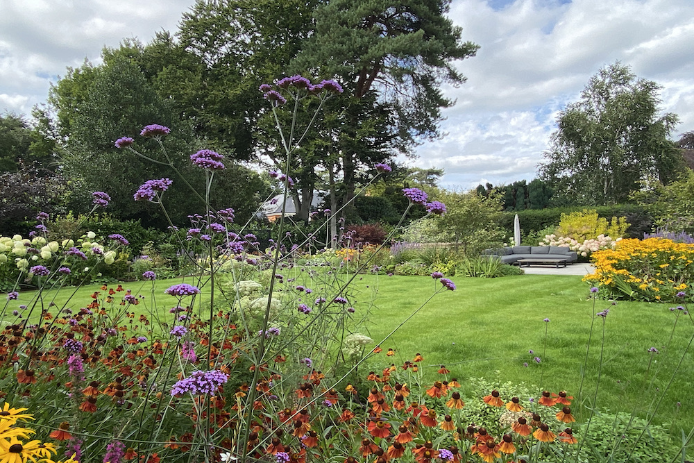 Garden design in Weybridge Surrey hot tub seating outdoor kitchen