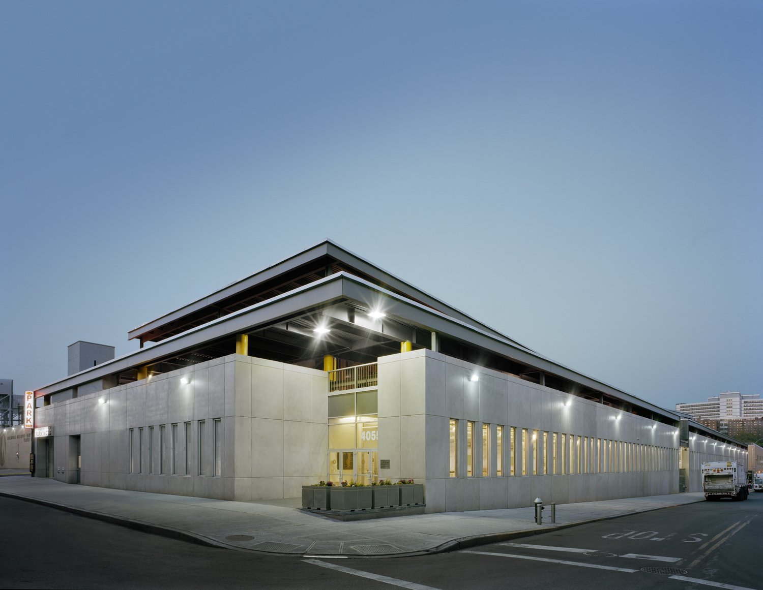 Dyckman Office Center GreenbergFarrow