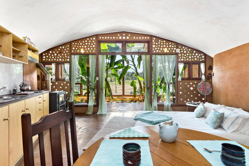 Sustainable Houses and How People are Making their Homes Self