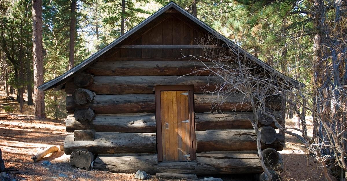 11 Tips for Living Without Electricity (Survive & Thrive OffGrid)