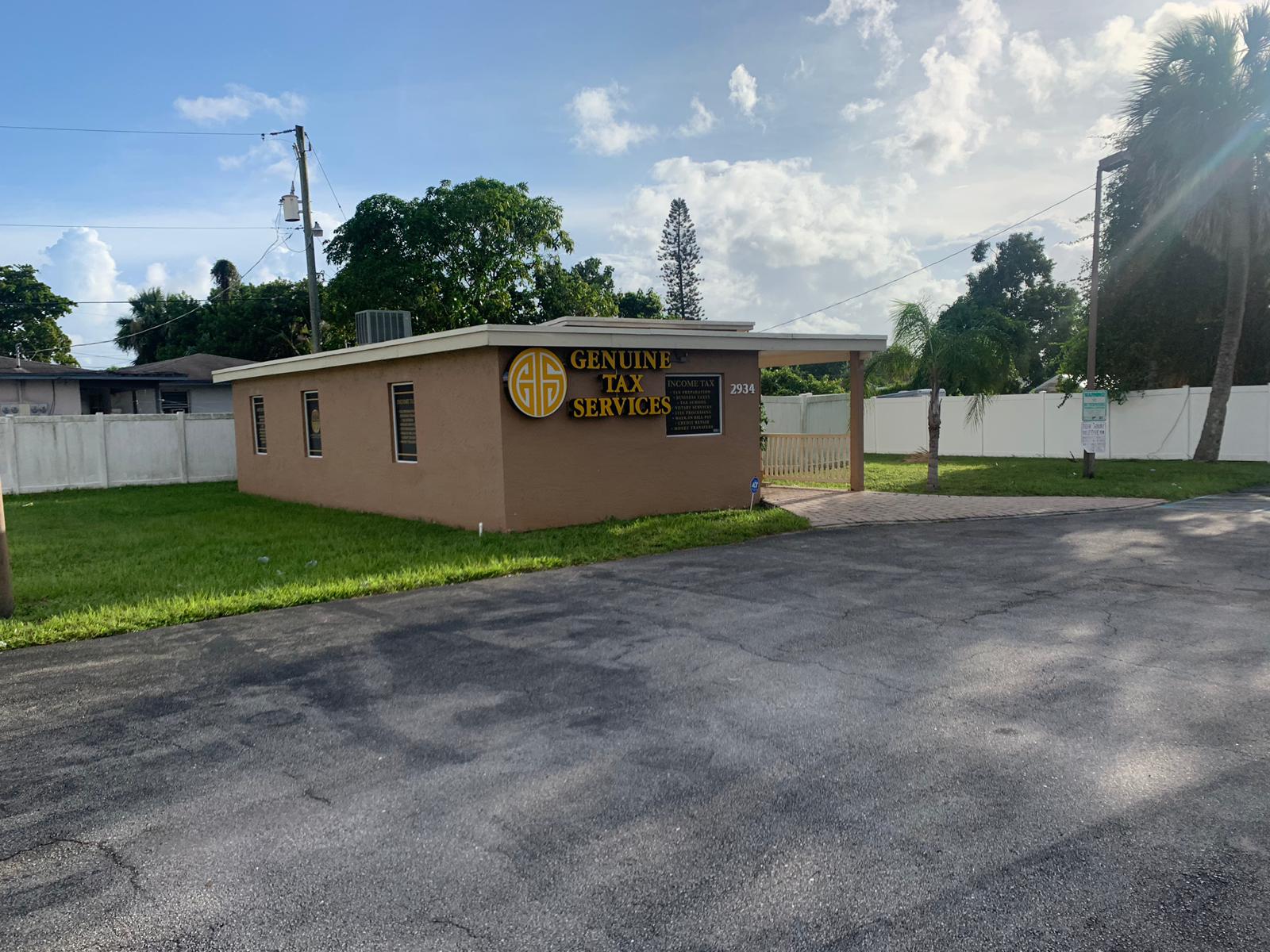 2934 Westgate Avenue, West Palm Beach, FL 33409 Green Capital Realty