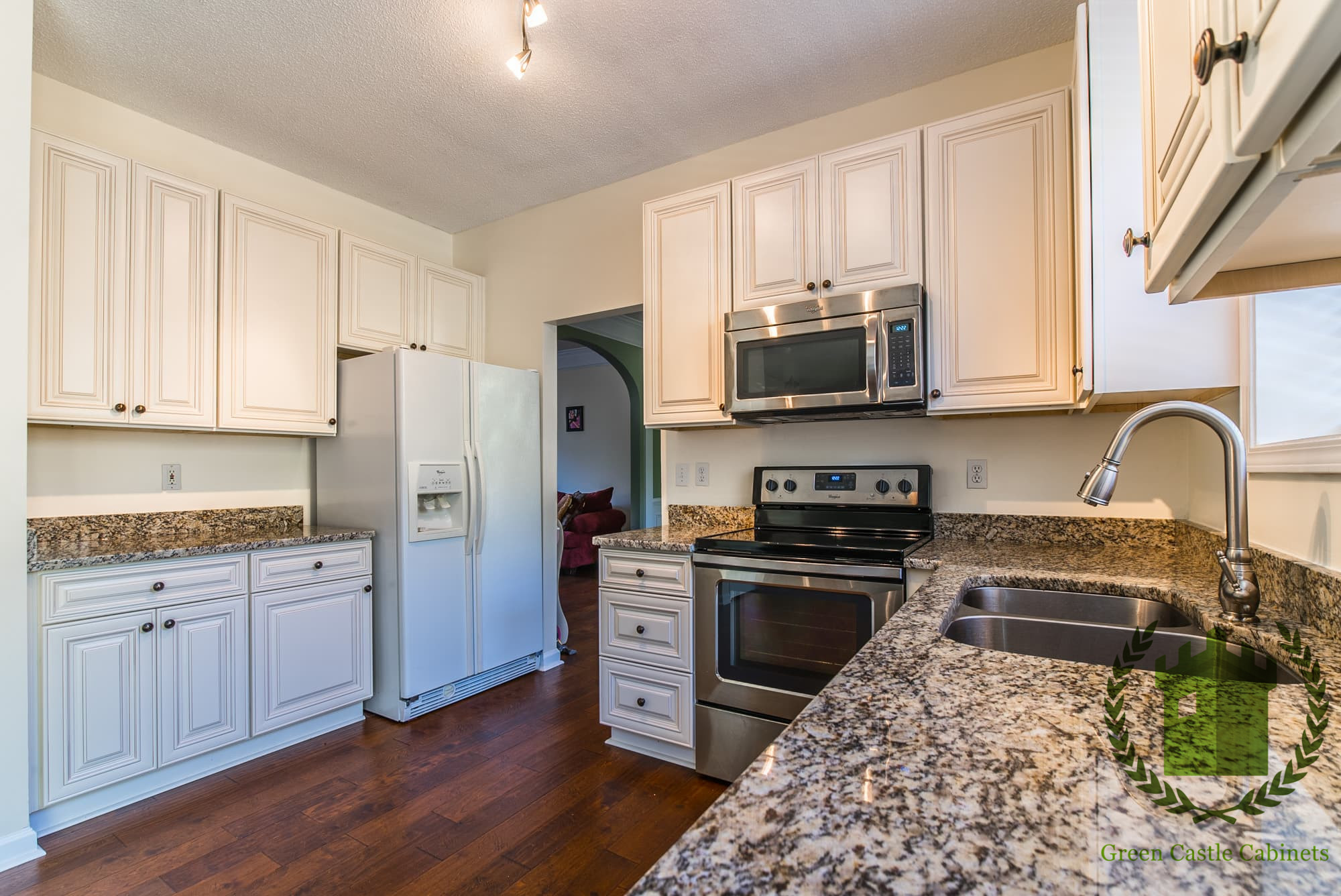 Kitchen Green Castle