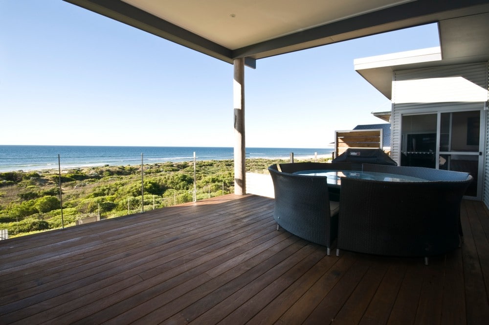 Peppermint Beach Green Construct