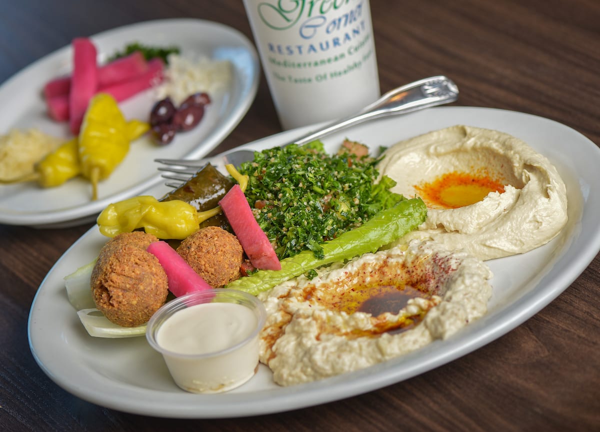 Gallery Green Corner Restaurant