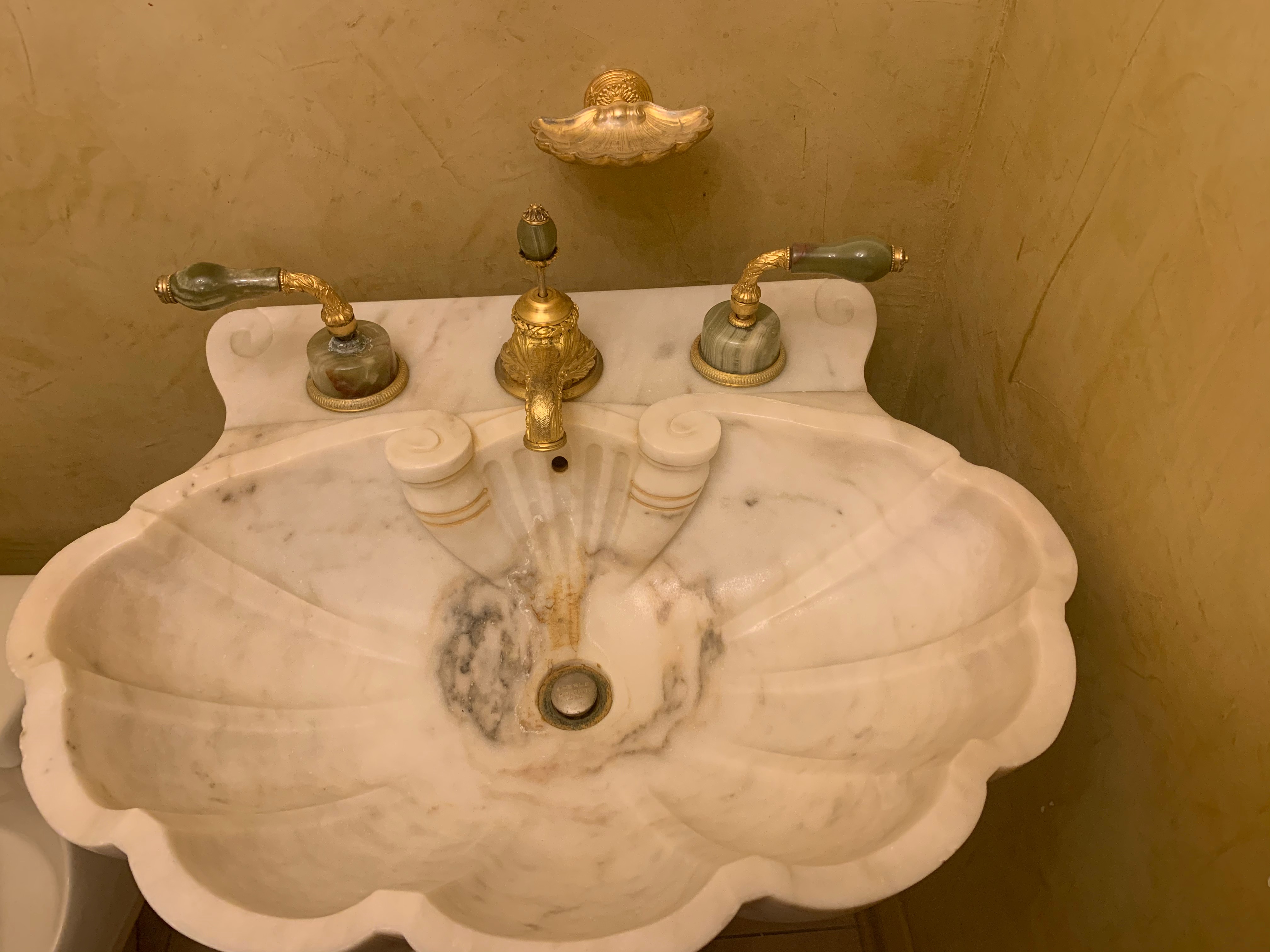 STUNNING! SHERLE WAGNER ONYX PEDESTAL SINK, ONYX/GOLD FAUCET, BATH