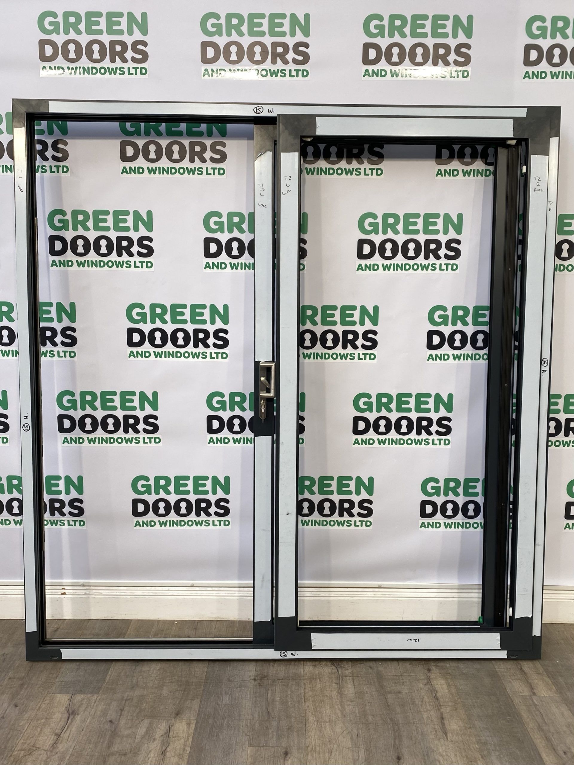 ALUK Aluminium Anthracite Grey (RAL 7016) Patio/Sliding Doors Green doors