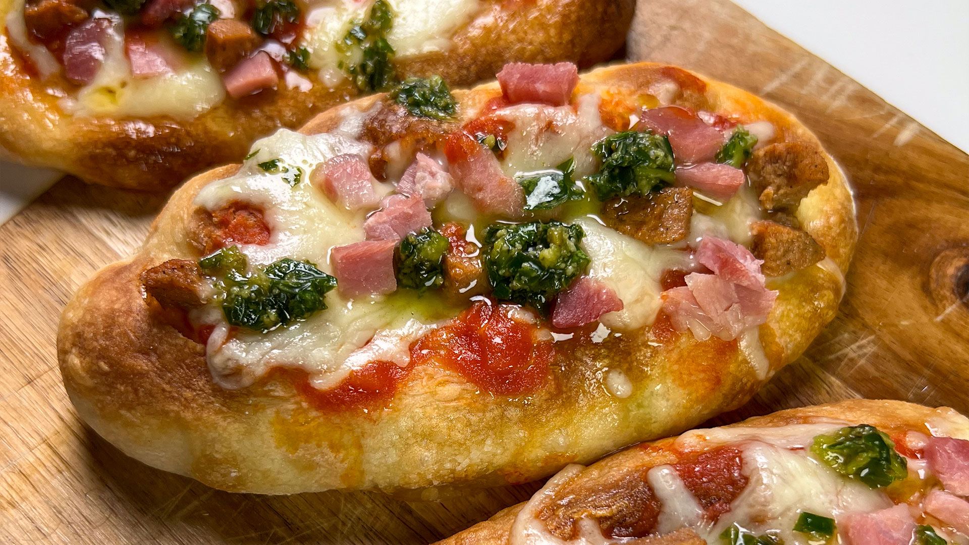 Starbucksinspired Ham and Sausage Flatbread Recipe GH Foods, Inc.