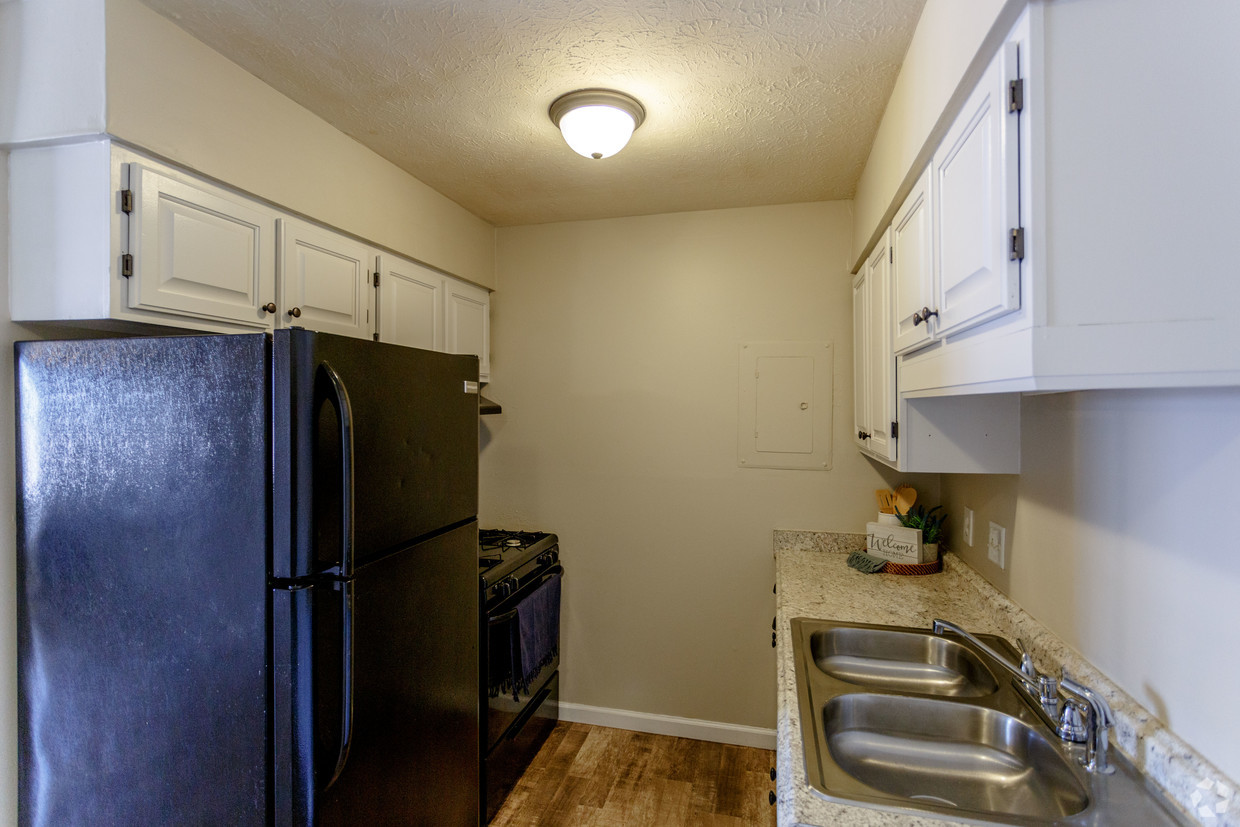 Photos Greenhaven Apartments