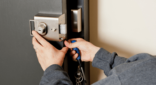 Benefits of Emergency Locksmith Chicago Green Host IT