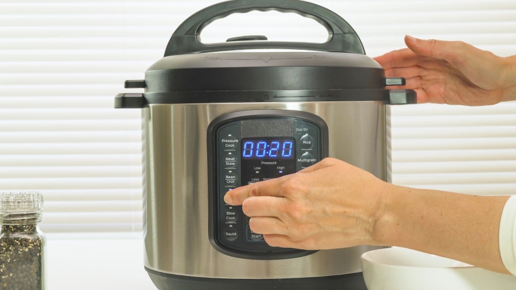 The Ultimate Slow Cooker Guide For Beginners 2022