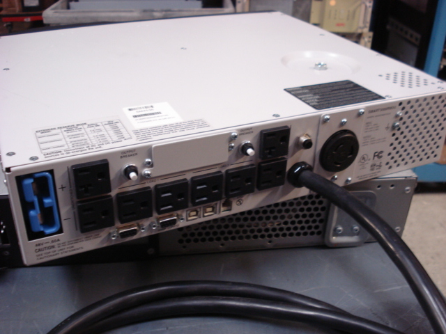 3000va Tripplite SmartPro - 120v - 2U - XL - Blk SMART3000RM2U