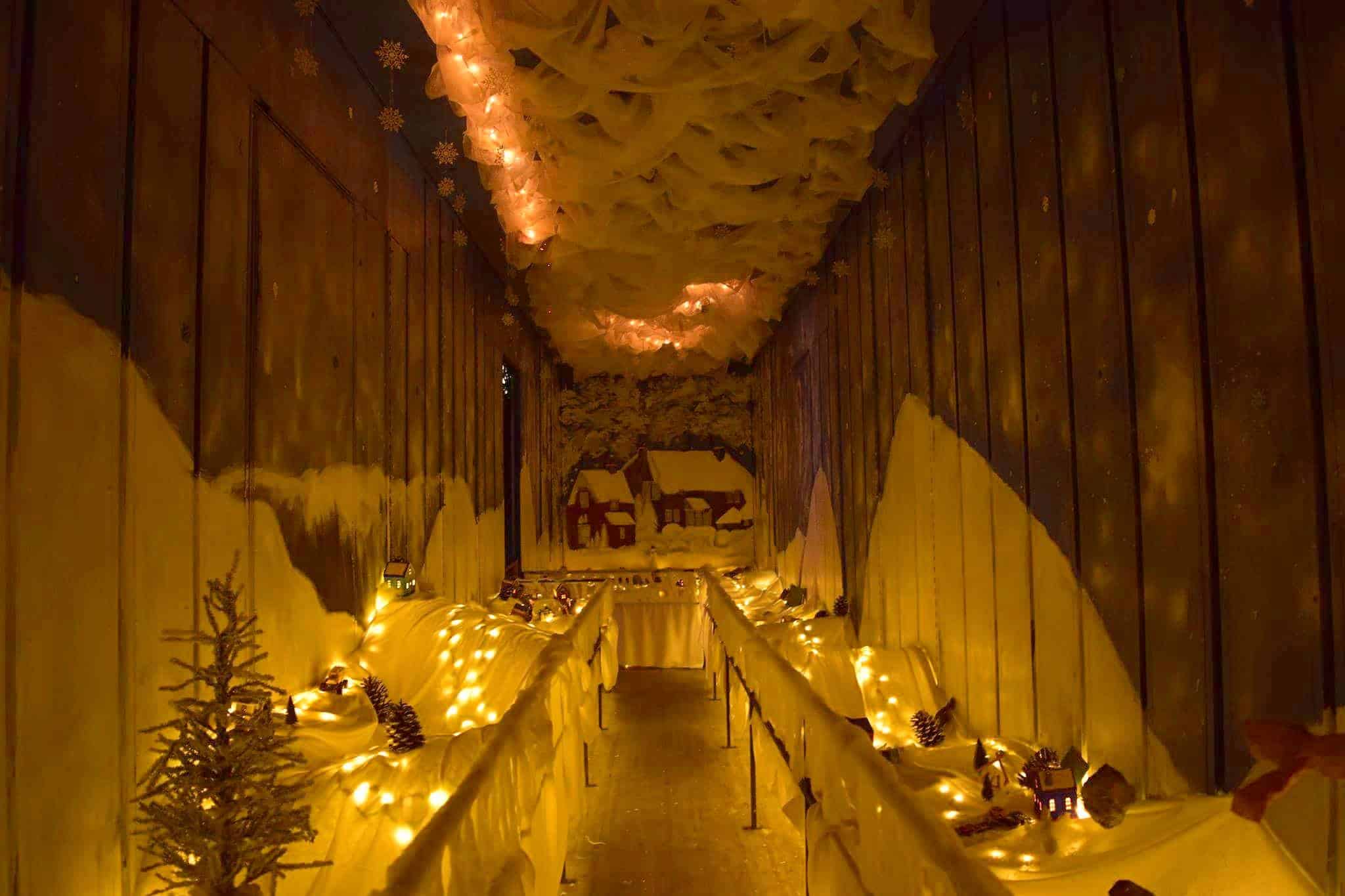 CHRISTMAS LIGHTS Green Meadows Farm