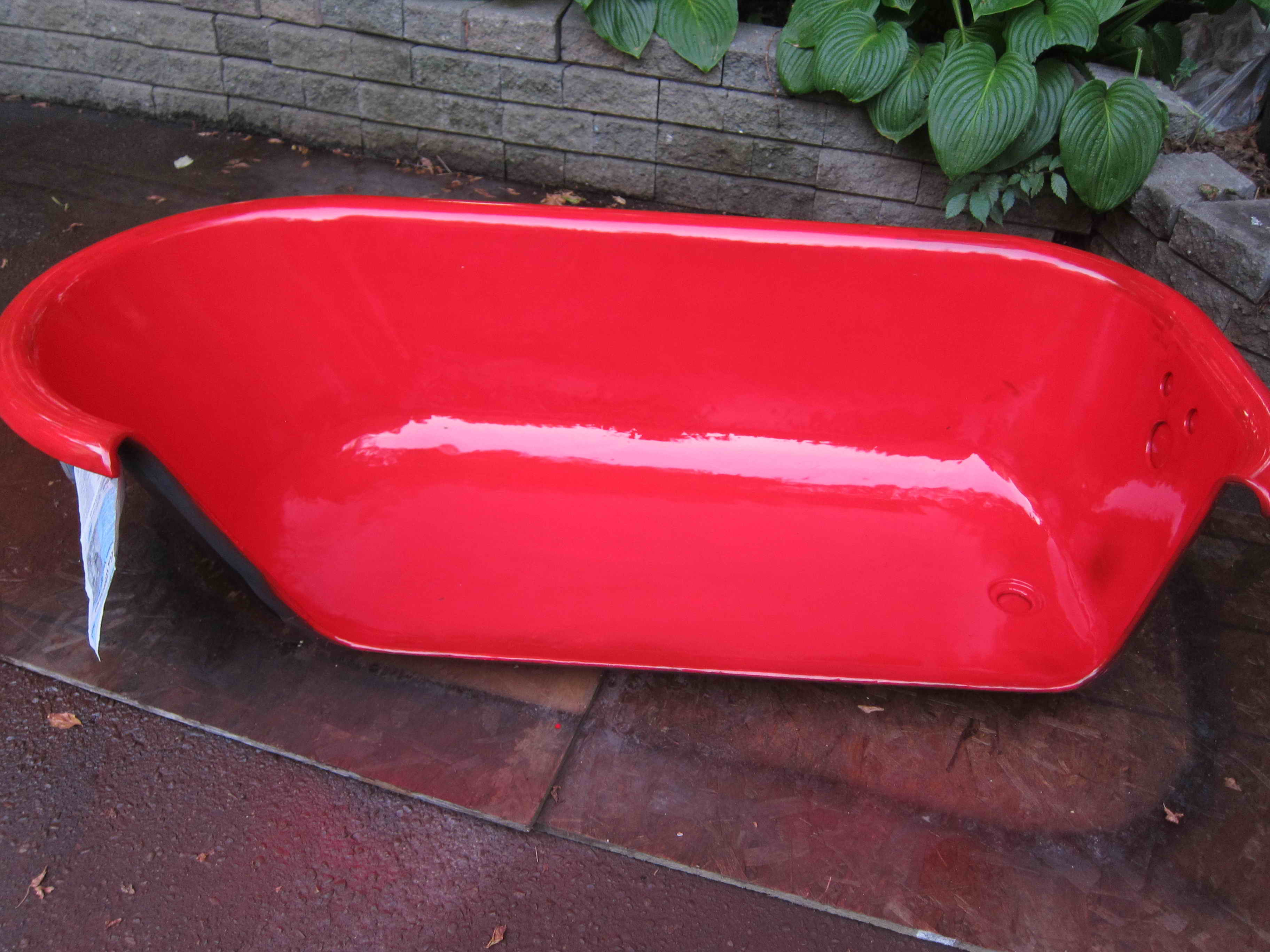 How to Make an Upcycled Vintage Cast Iron Clawfoot Bathtub Sofa