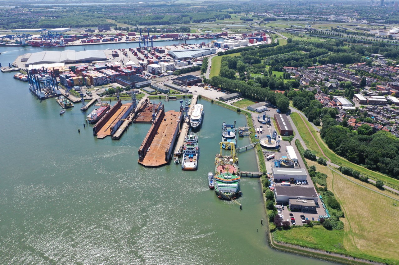 Greenport Rotterdam scheepsreparatie, jacht en tankbouw