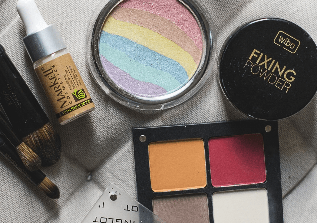 Cosmetics labelling requirements, and extras