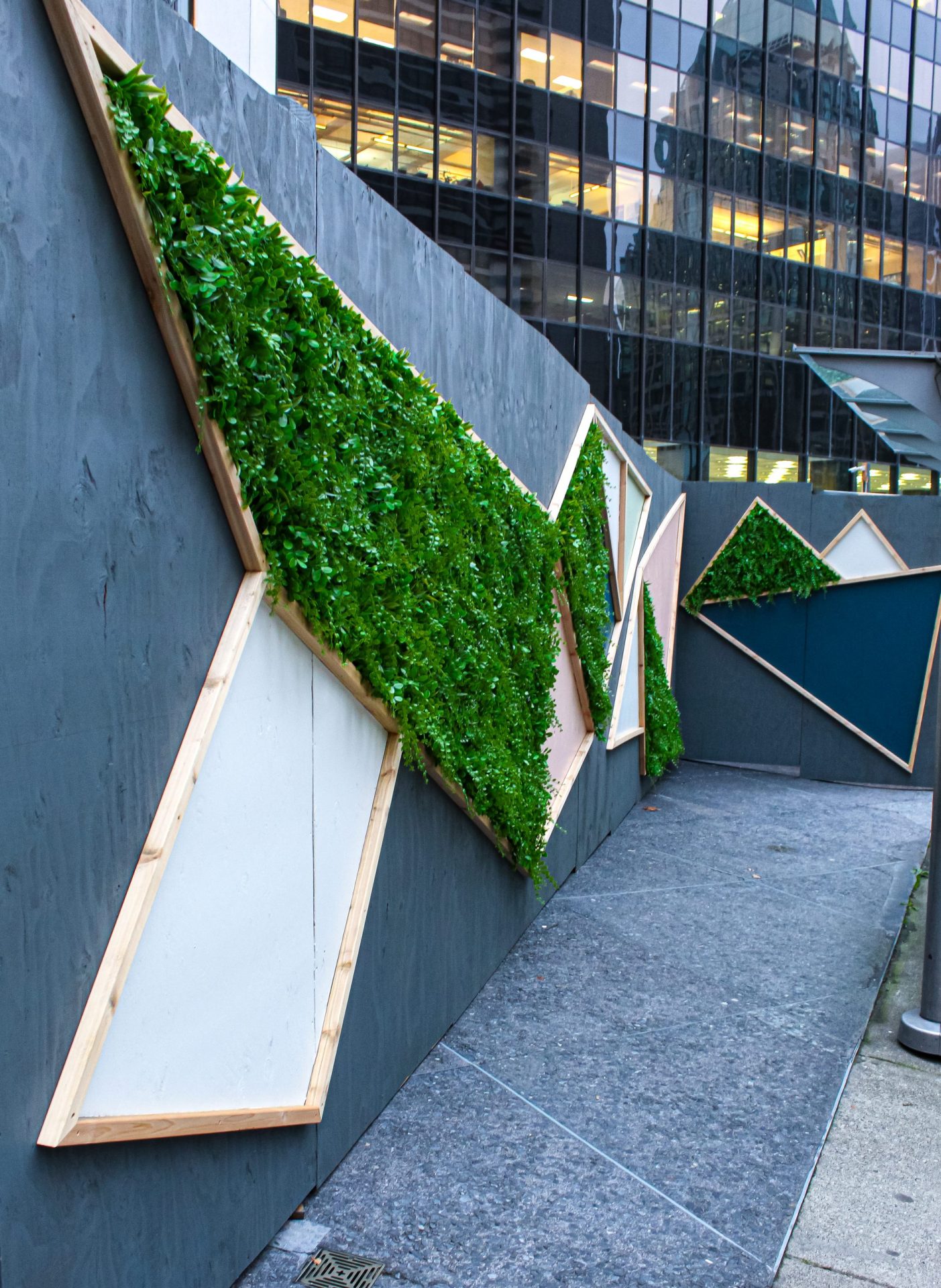 Item 4 Artificial Green Walls Greenscape Design & Decor